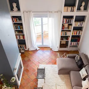  Apartment Perrine Duplex